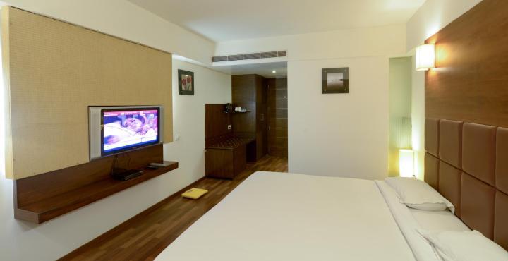 Hotel Monarch Brigade Road Bangalore Exterior foto