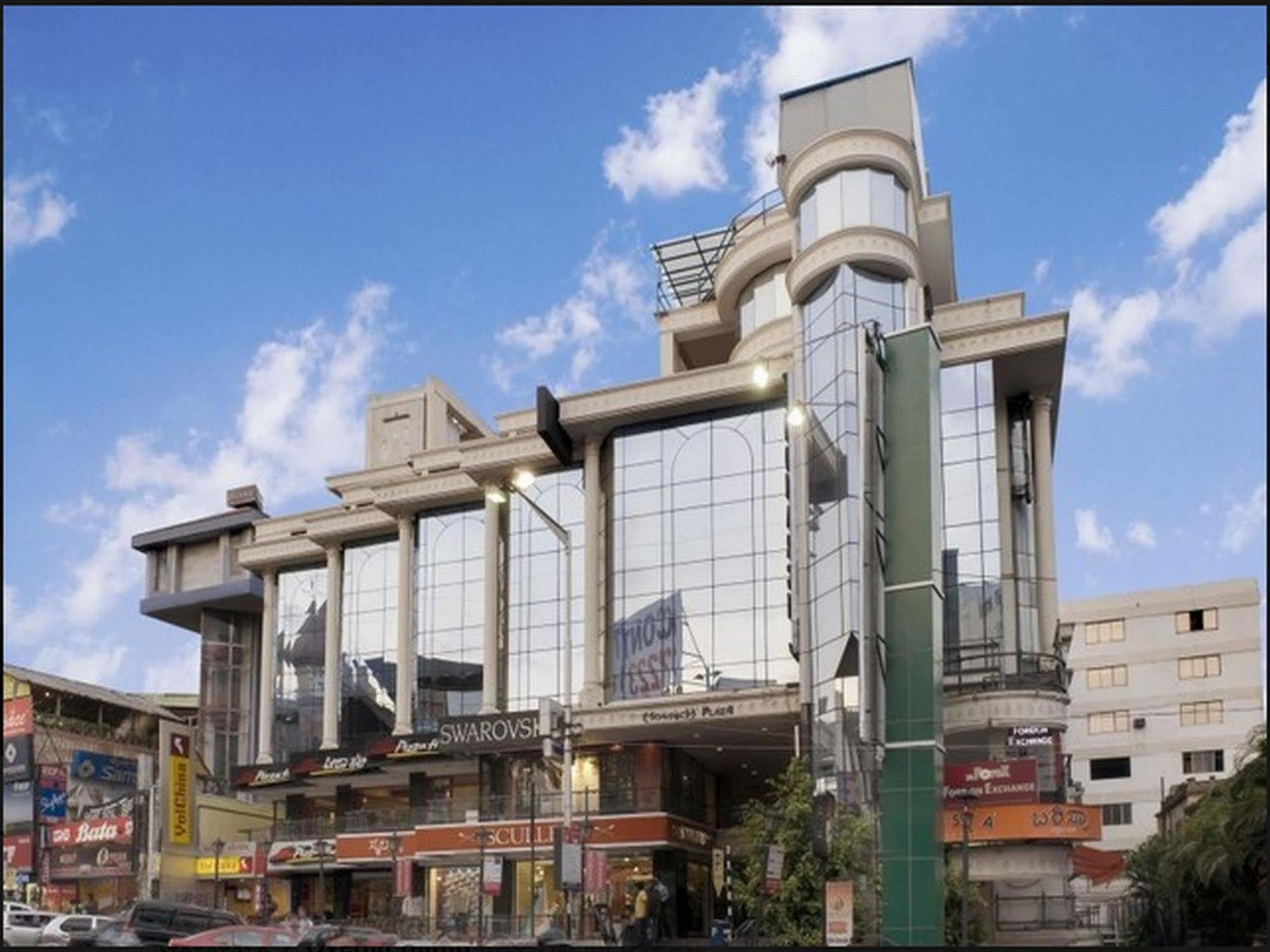 Hotel Monarch Brigade Road Bangalore Exterior foto